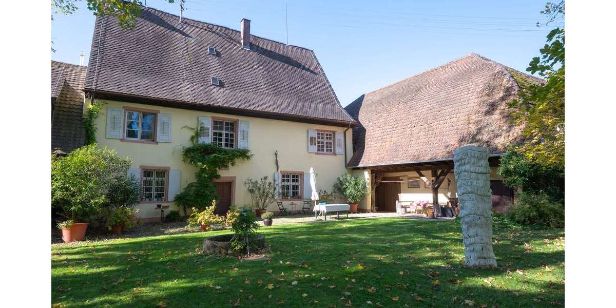 Einfamilienhaus March-Hugstetten Hugstetten - 12 Zimmer, 333 m&sup2;, 1.900.000&euro; | Angebot:25286164