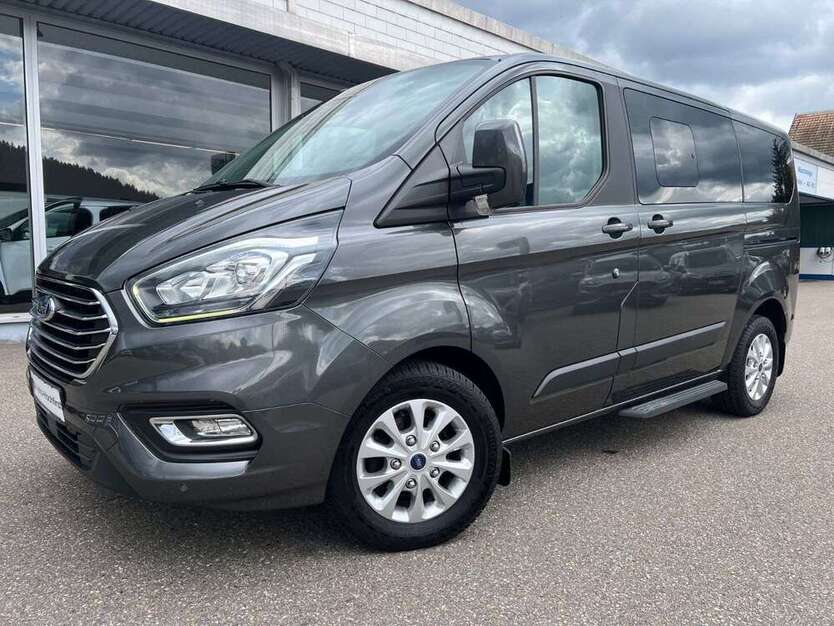 Ford Tourneo Custom 128.000 km 29.500 € Titisee-Neustadt 79822