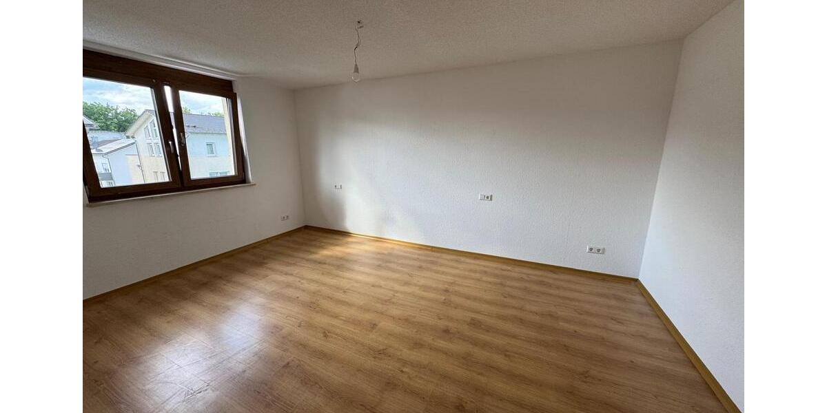 Doppelhaushälfte March - 13 Zimmer, 370 m&sup2;, 1.450.000&euro; | Angebot:24415609