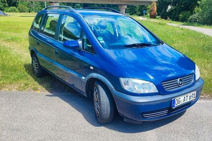 Opel Zafira 228.000 km 980 &euro; Ringsheim 77975
