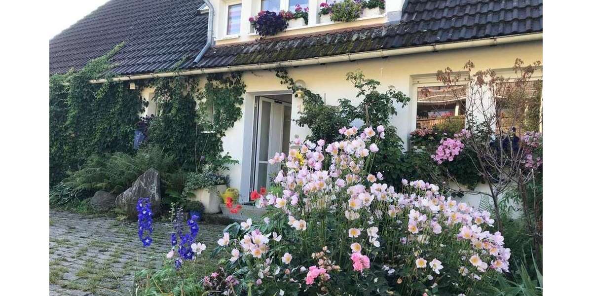 Einfamilienhaus Lenzkirch - 9 Zimmer, 209 m&sup2;, 700.000&euro; | Angebot:26759687