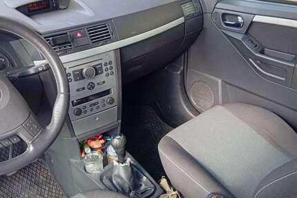 Opel Meriva 126.000 km 3.200 &euro; Biederbach 79215