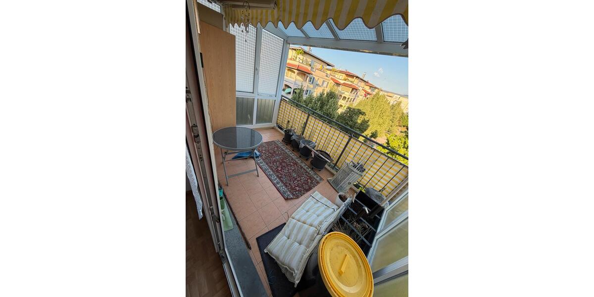 Etagenwohnung Freiburg im Breisgau Lehen - 3 Zimmer, 74 m&sup2;, 450.000&euro; | Angebot:26906512