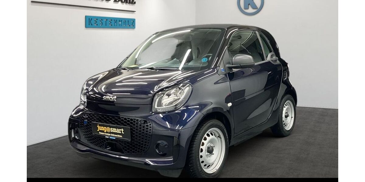 Smart ForTwo 29.678 km 9.490 &euro; Freiburg 79111