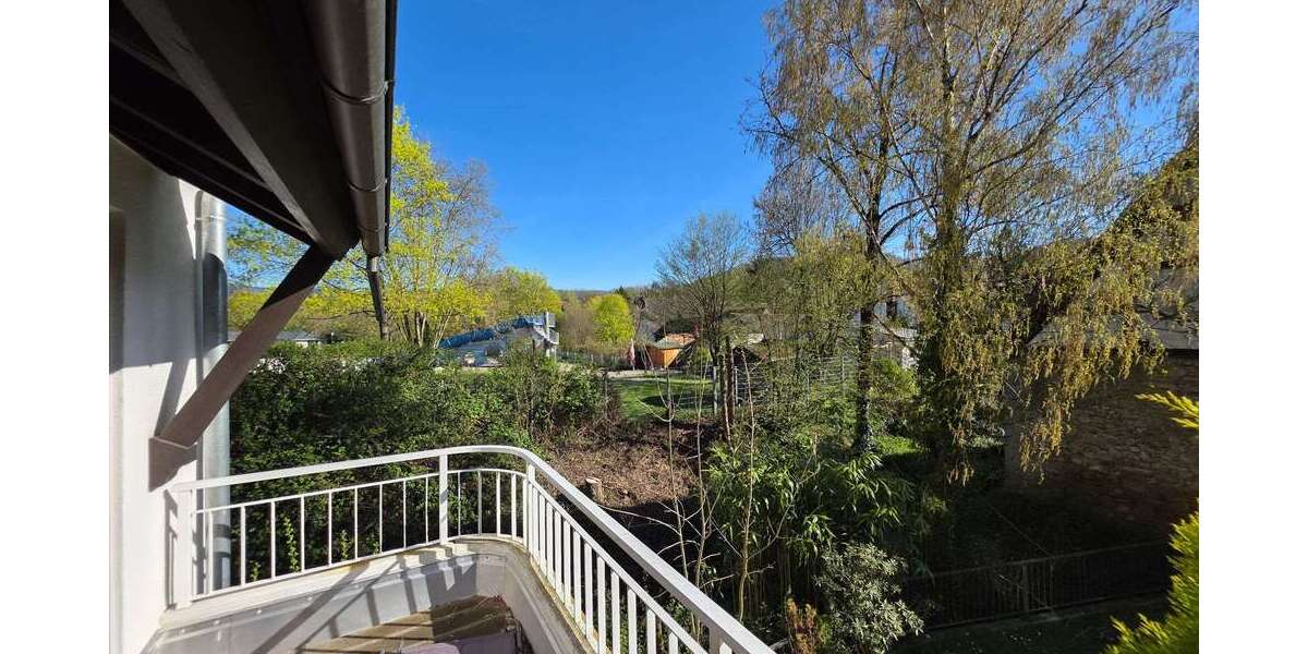 Etagenwohnung Freiburg im Breisgau / Sankt Georgen Sankt Georgen - 2 Zimmer, 45 m&sup2;, 220.000&euro; | Angebot:27289864