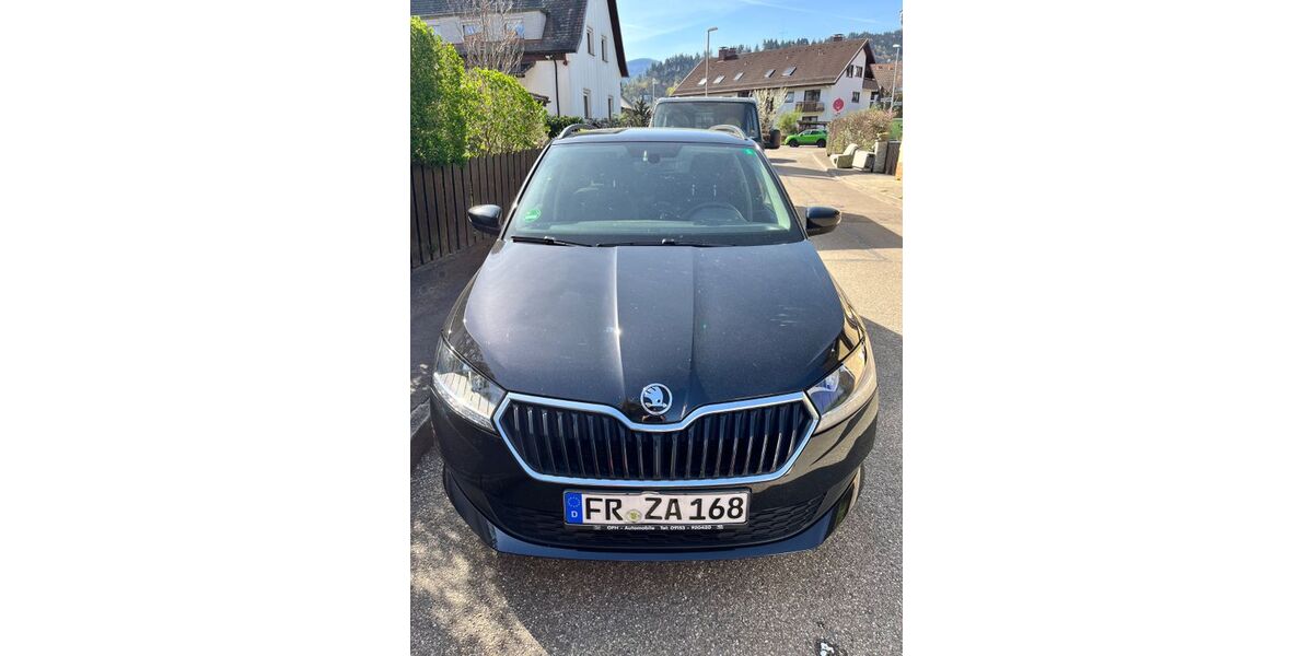 Skoda Fabia 21.000 km 16.200 &euro; Freiburg 79117