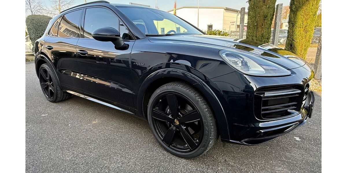 Porsche Cayenne 69.400 km 72.900 &euro; Bad Krozingen 79189