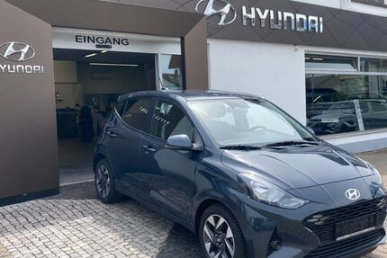 Hyundai i10 10.430 km 16.990 &euro; Emmendingen-Kollmarsreute 79312