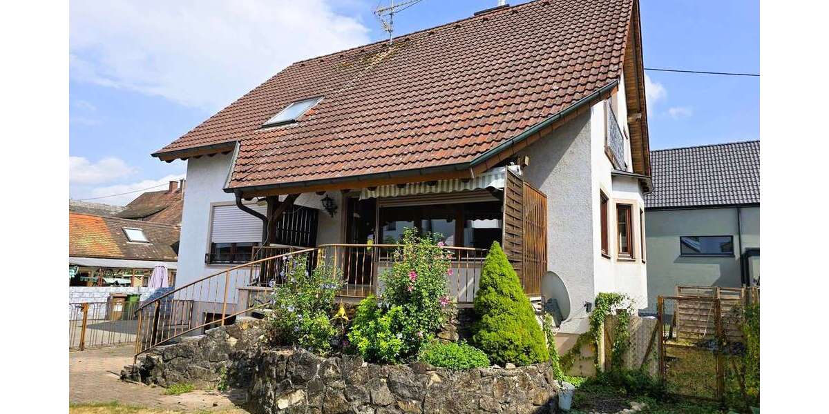 Einfamilienhaus Freiburg im Breisgau Brühl - 7.5 Zimmer, 198 m&sup2;, 598.500&euro; | Angebot:27313349