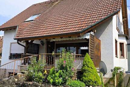 Haus Freiburg im Breisgau Brühl - 7.5 Zimmer, 198 m&sup2;, 598.500&euro; | Angebot:27313349