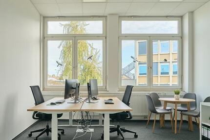 MODERNES, RENOVIERTES BÜRO IN Teningen – 247 ZUGANG INKLUSIVE!* zimmer