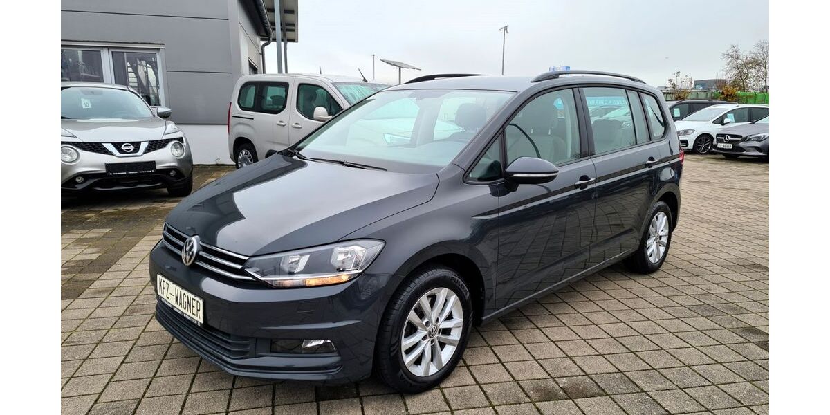 VW Touran 129.500 km 16.999 &euro; Endingen 79346
