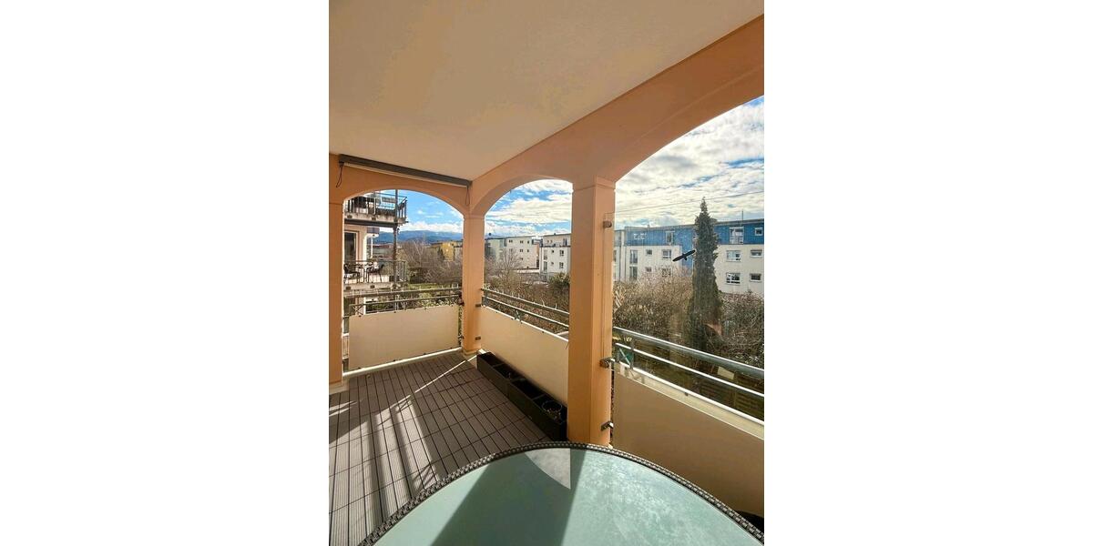 Etagenwohnung Freiburg im Breisgau Lehen - 3 Zimmer, 83 m&sup2;, 559.000&euro; | Angebot:25360987