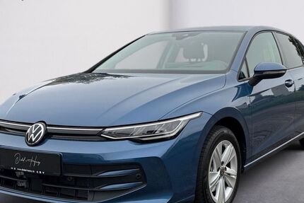 VW Golf 8.900 km 25.490 € Kenzingen 79341