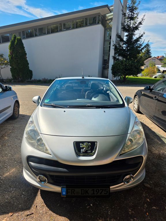 Peugeot 207 124.400 km 2.200 € Müllheim 79379