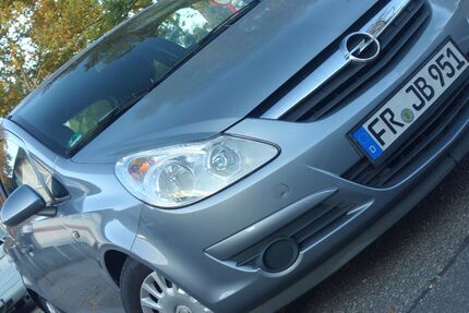 Opel Corsa 139.000 km 2.900 € Freiburg 79111