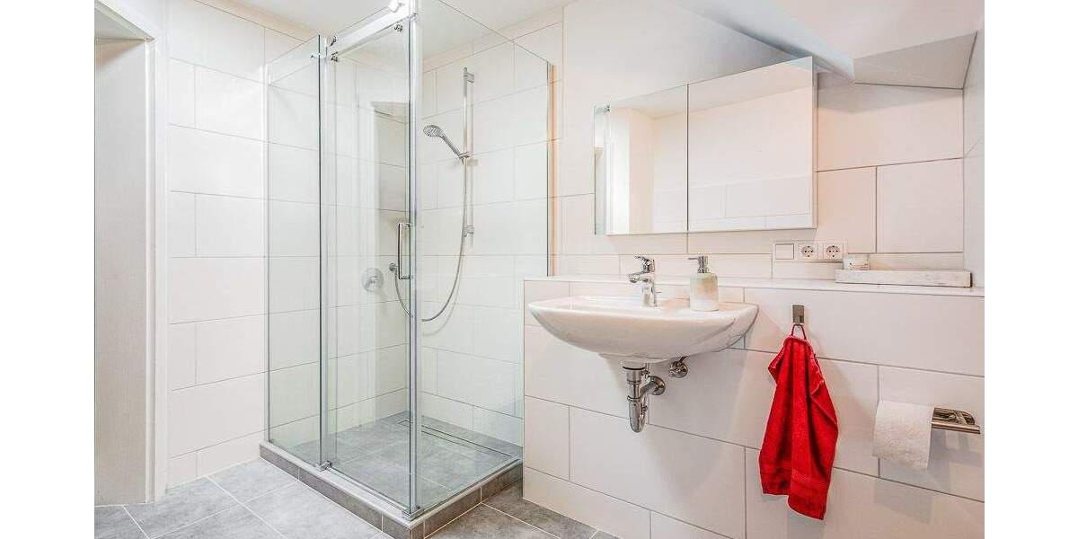 Mehrfamilienhaus, Wohnhaus Bad Krozingen - 1 Zimmer, 302 m&sup2;, 873.000&euro; | Angebot:25678413