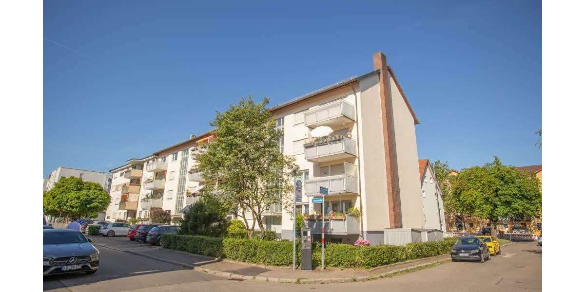 Etagenwohnung Freiburg Brühl - 3 Zimmer, 86 m&sup2;, 396.000&euro; | Angebot:27130900