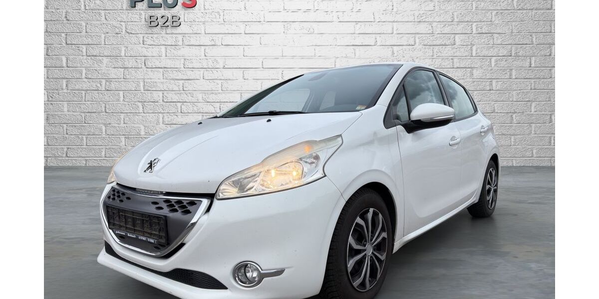 Peugeot 208 181.000 km 2.850 &euro; Ihringen / bei Freiburg im Breisgau 79241
