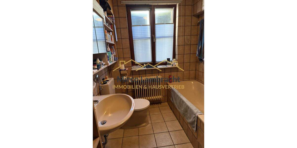 Etagenwohnung Breisach am Rhein Breisach - 3 Zimmer, 107 m&sup2;, 355.000&euro; | Angebot:25728500