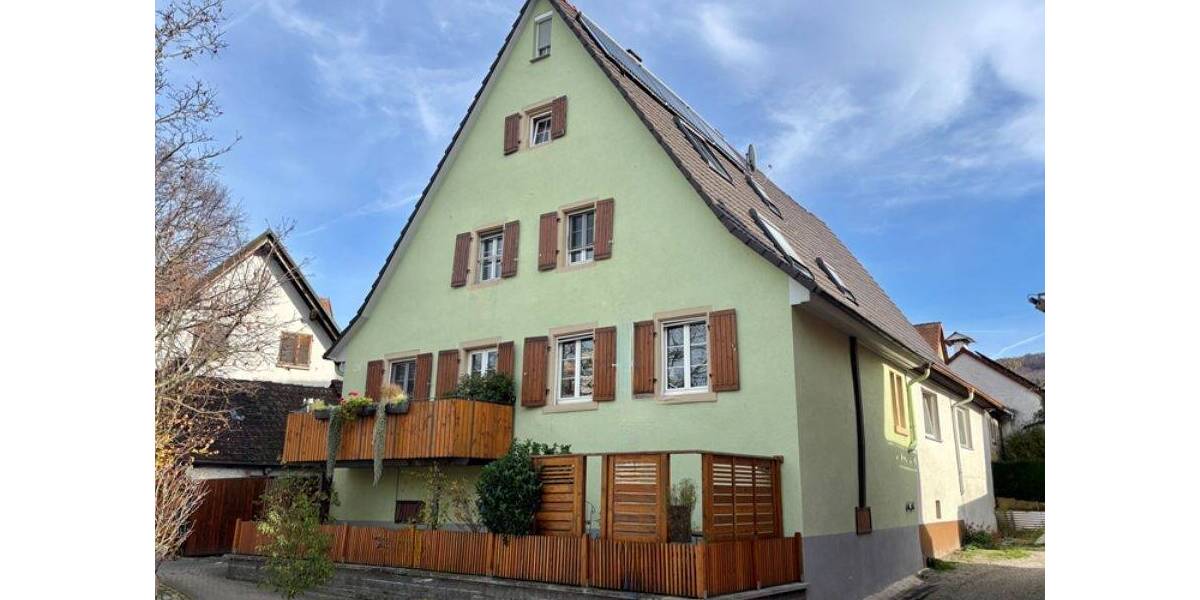 Kernsaniertes Haus von 1616 inkl. Scheune - hervorragend erhalten! 6 zimmer