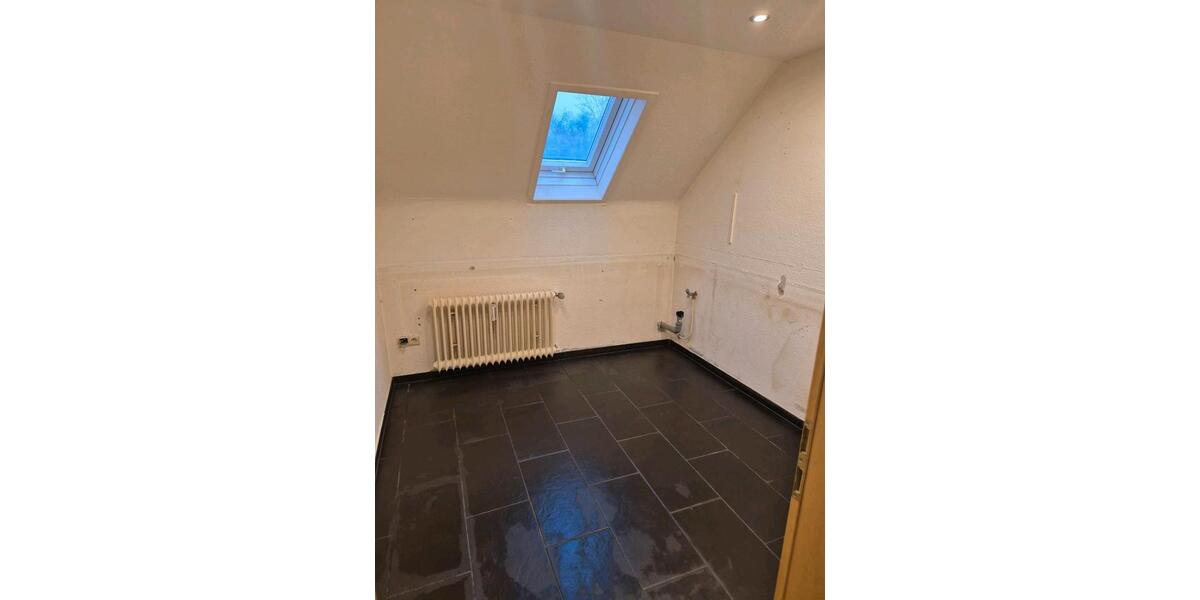 Etagenwohnung Eschbach - 5 Zimmer, 134 m&sup2;, 350.000&euro; | Angebot:25858468