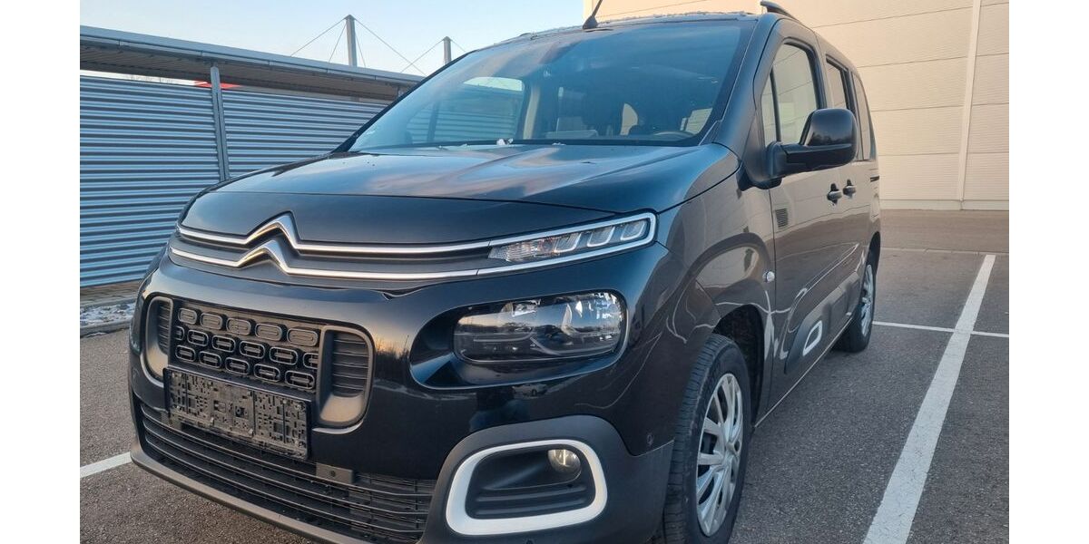 Citroen Berlingo 63.100 km 17.990 &euro; Denzlingen 79211