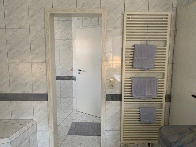 Einfamilienhaus Freiburg im Breisgau Betzenhausen - 6 Zimmer, 200 m&sup2;, 920.000&euro; | Angebot:26990157