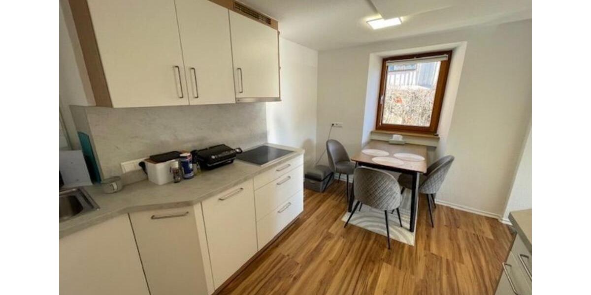 Mehrfamilienhaus, Wohnhaus Lenzkirch - 10 Zimmer, 220 m&sup2;, 390.000&euro; | Angebot:25544786