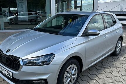 Skoda Fabia 4.589 km 18.880 € Müllheim 79379