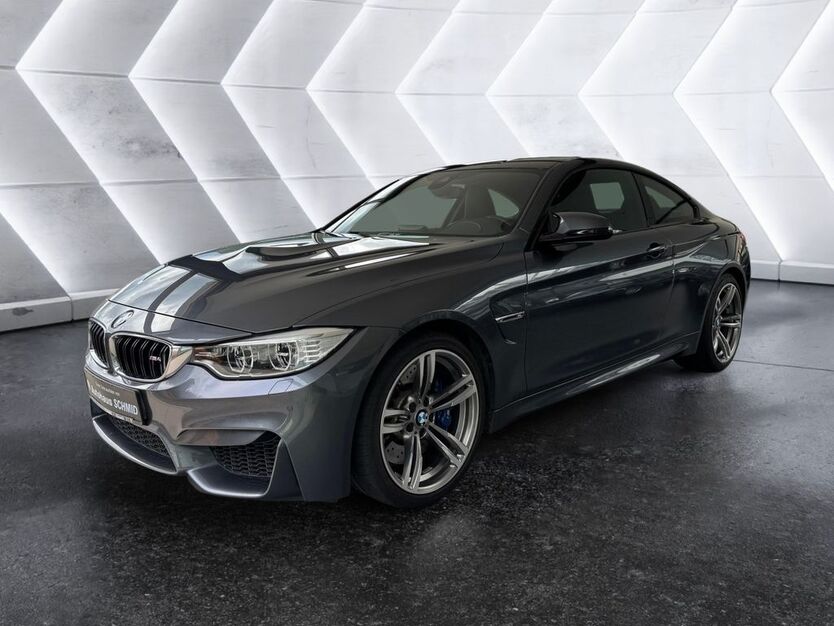 BMW M4 108.900 km 42.900 € Elzach 79215
