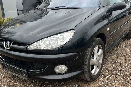 Peugeot 206 90.000 km 2.500 &euro; Freiburg im Breisgau 79108