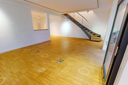 Büro mit Ladenlokal in prominenter Lage in der Freiburger Altstad zimmer