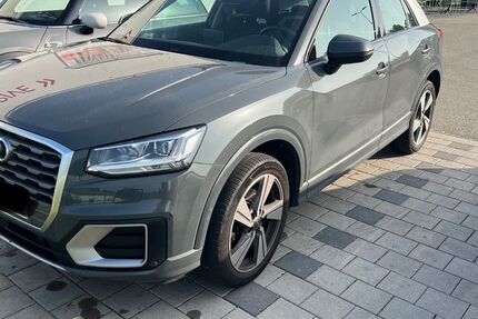 Audi Q2 150.000 km 12.900 € Bad Krozingen 79189