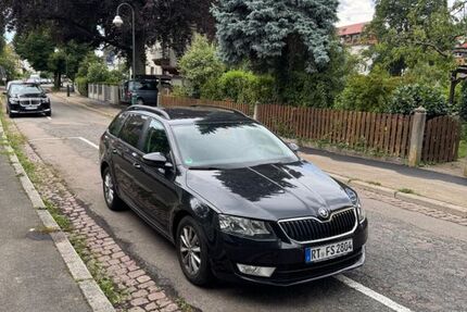 Skoda Octavia 210.000 km 8.890 € Freiburg 79102