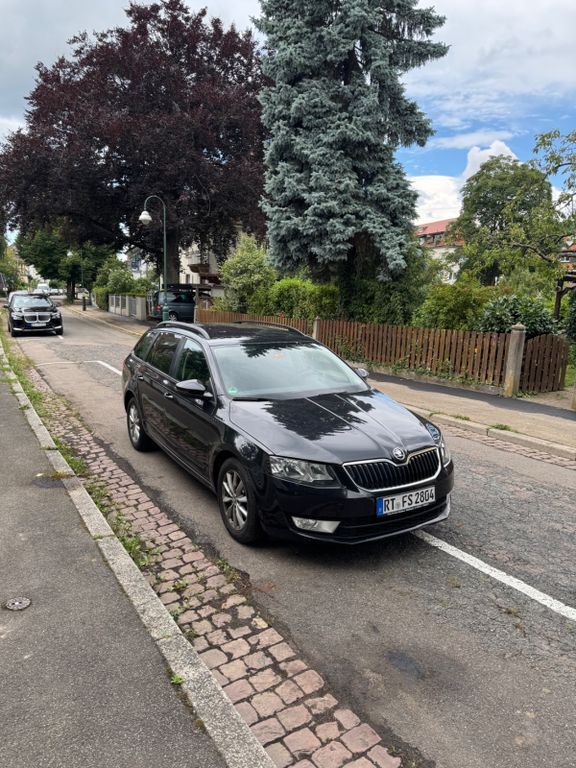Skoda Octavia 210.000 km 8.890 € Freiburg 79102