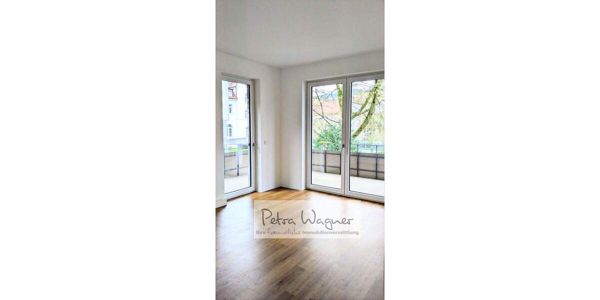 Gewerbeobjekt Freiburg Oberau - 3 Zimmer, 104 m&sup2;, 1.490&euro; | Angebot:25664504