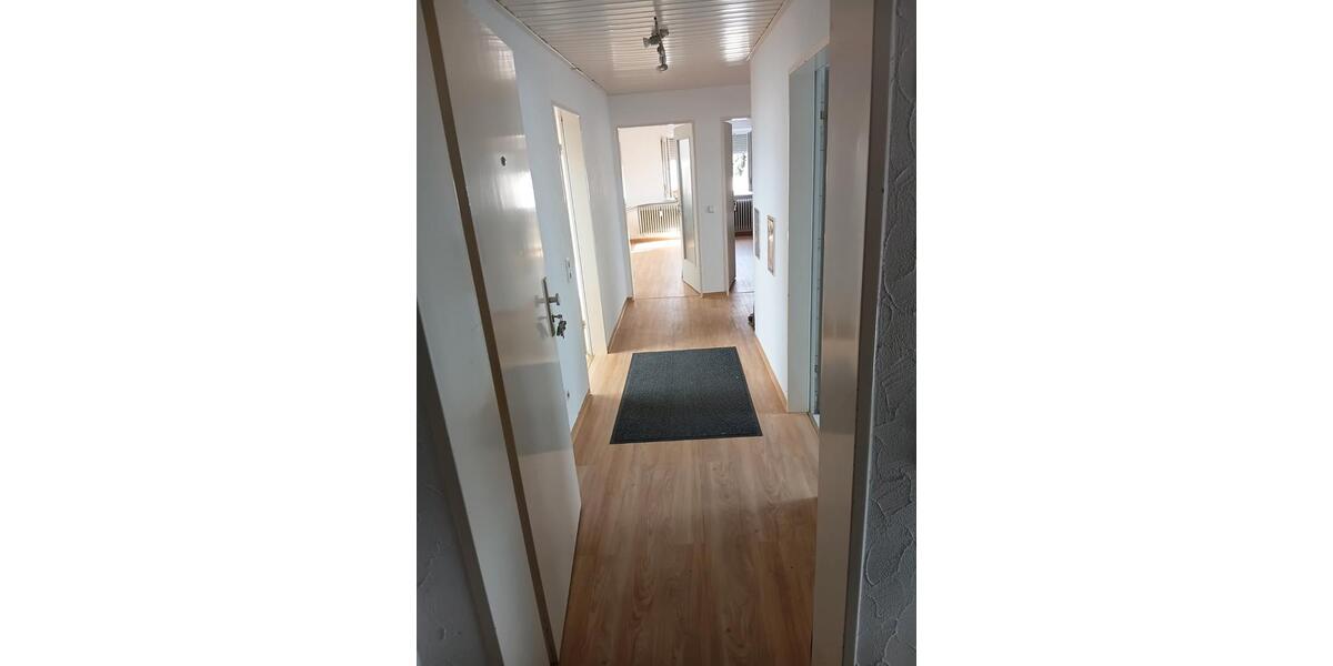 Dachgeschoßwohnung Breisach am Rhein - 3 Zimmer, 68 m&sup2;, 205.000&euro; | Angebot:27286887