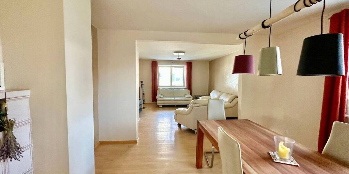 Einfamilienhaus Kenzingen - 7 Zimmer, 236 m&sup2;, 890.000&euro; | Angebot:23978594