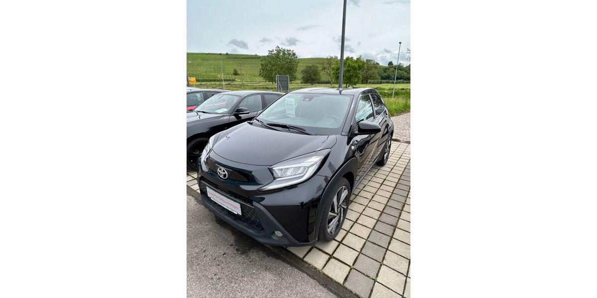 Toyota Aygo (X) 21.500 km 15.850 &euro; Müllheim 79379