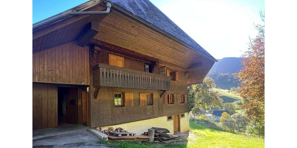 Einfamilienhaus Münstertal - 10 Zimmer, 277 m&sup2;, 819.000&euro; | Angebot:23695684