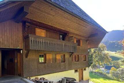 Haus zum Kaufen in Münstertal 819.000 € 277 m² 10 zimmer