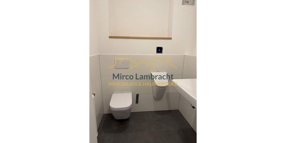 Gewerbeobjekt Breisach am Rhein Breisach - 2 Zimmer, 84 m&sup2;, 1.100&euro; | Angebot:25666472