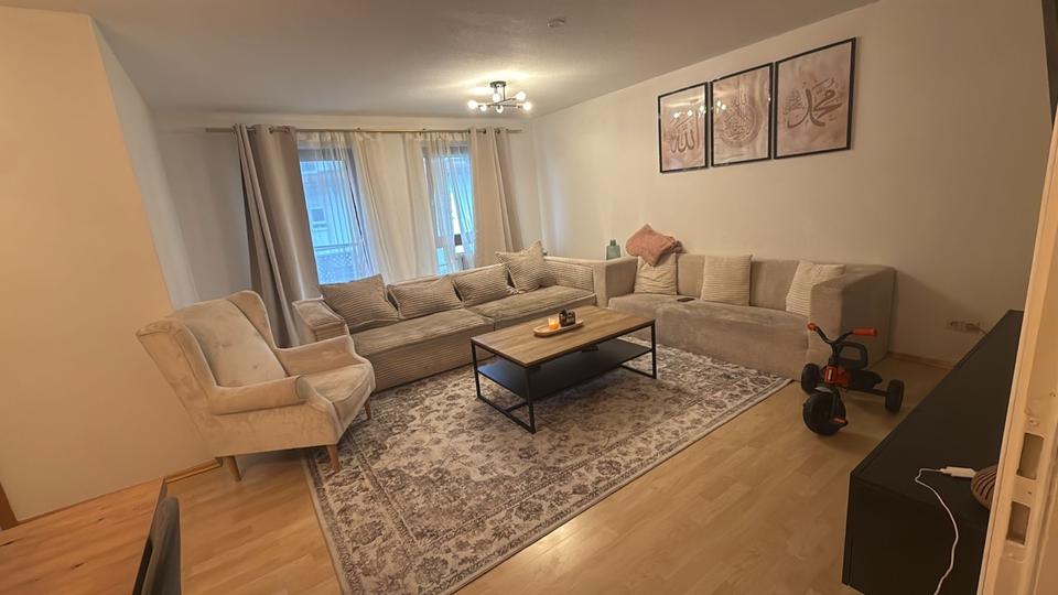 Etagenwohnung Breisach am Rhein - 3 Zimmer, 86 m&sup2;, 1.550&euro; | Angebot:25267872
