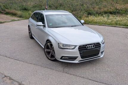 Audi A4 173.000 km 11.400 € Furtwangen 78120