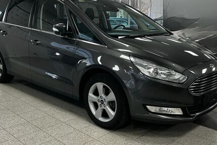 Ford Galaxy 168.500 km 15.499 € Furtwangen 78120