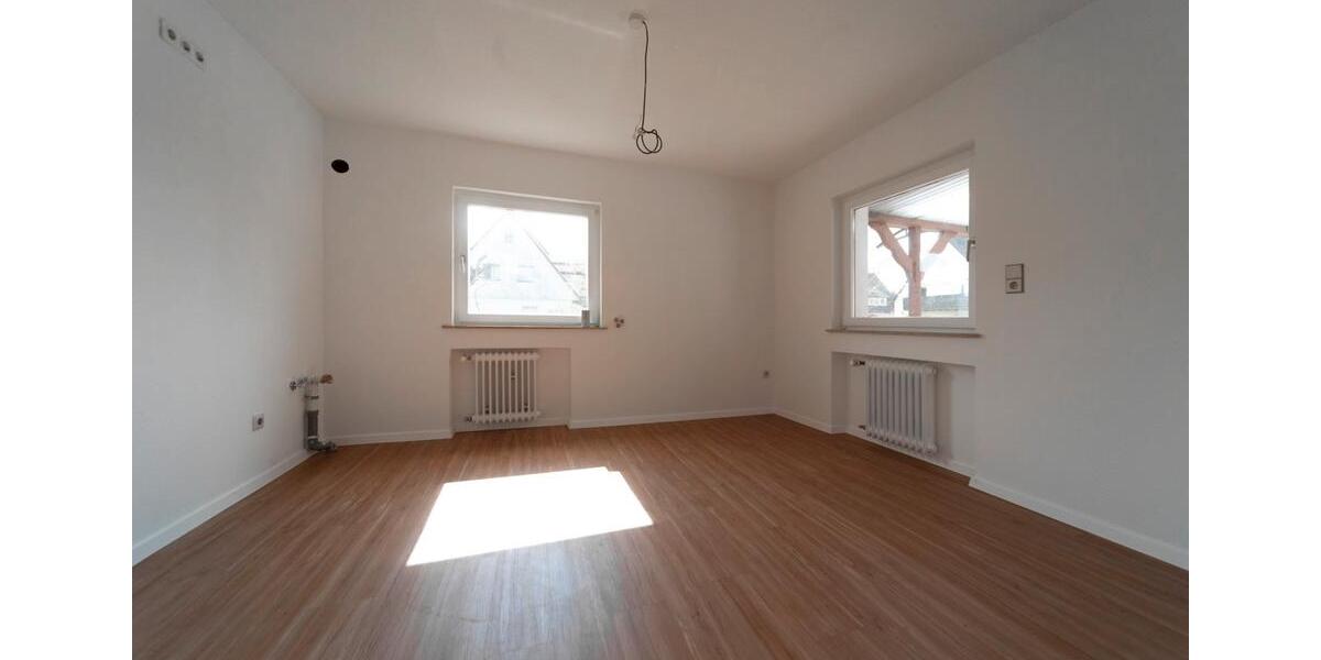 Doppelhaushälfte Freiburg im Breisgau Betzenhausen - 3.5 Zimmer, 100 m&sup2;, 1.650&euro; | Angebot:23915837