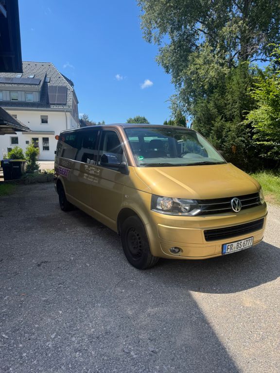 VW T5 Caravelle 251.152 km 10.199 € Hinterzarten 79856