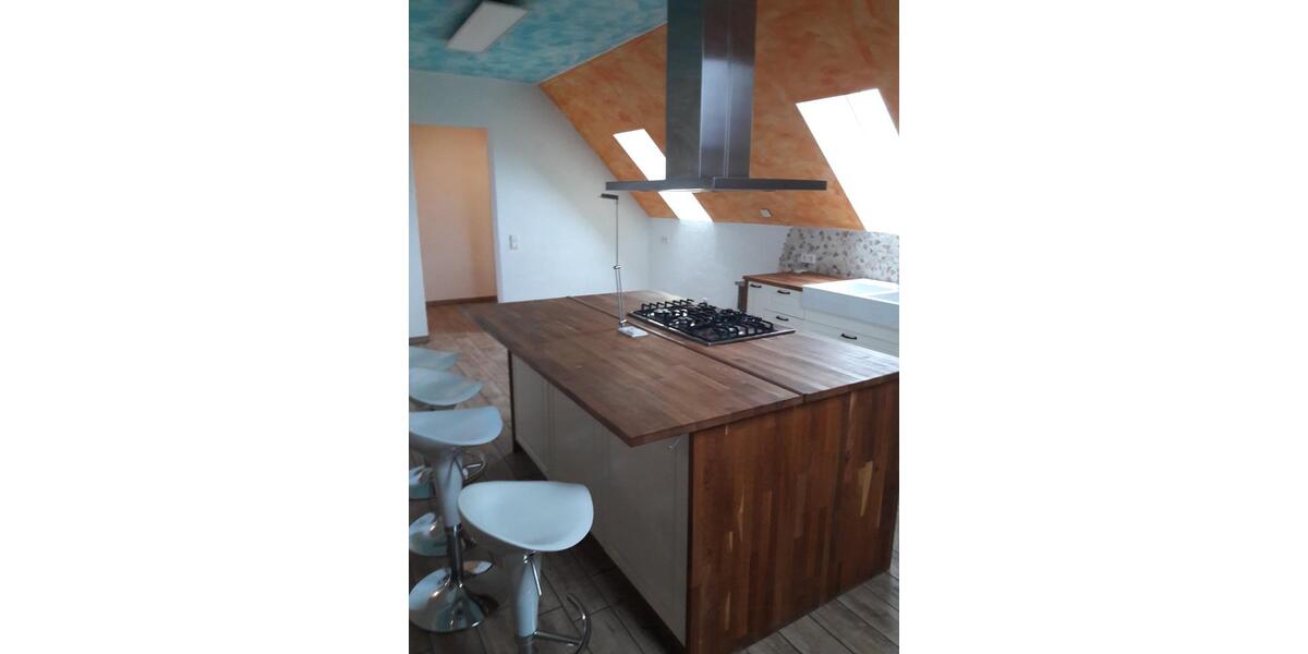 Etagenwohnung Breisach am Rhein - 3 Zimmer, 133 m&sup2;, 900&euro; | Angebot:25023281