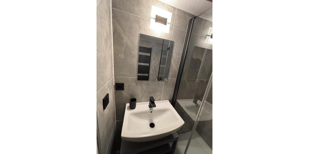 Dachgeschoßwohnung Freiburg im Breisgau - 1 Zimmer, 28 m&sup2;, 362.000&euro; | Angebot:24945201